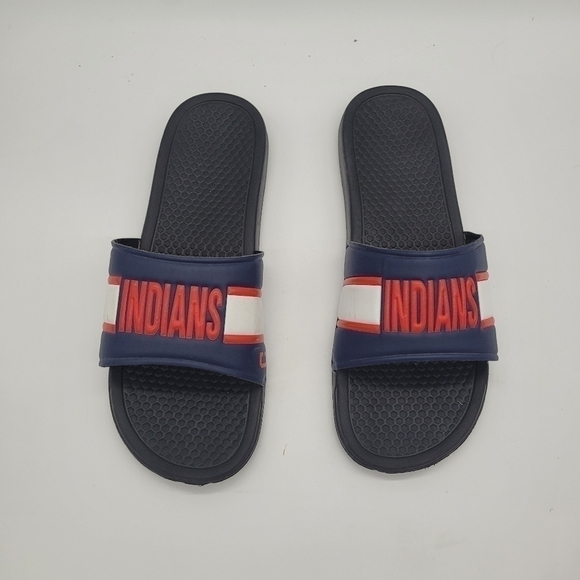 Cleveland Indians Men's Slides XL 13-14 - Picture 4 of 9